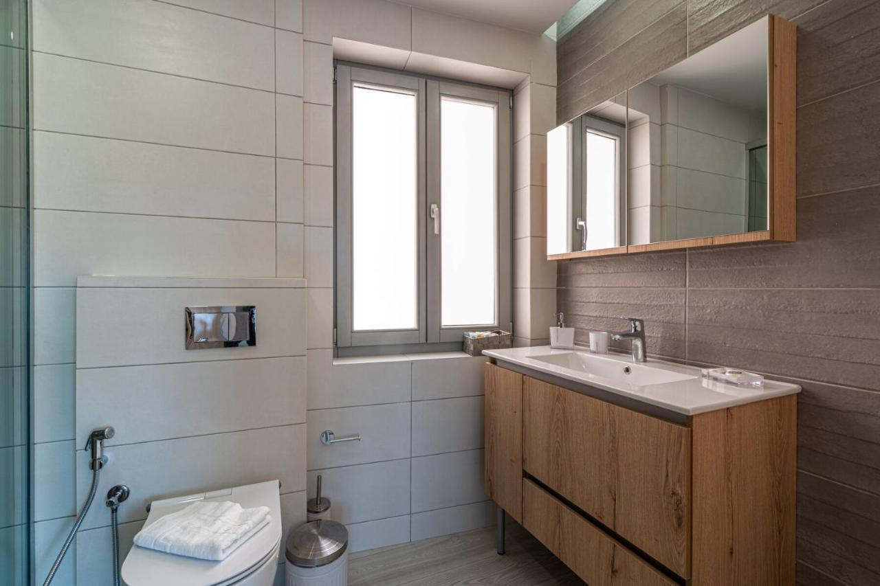 White&Gray Apartment Rethymno  ภายนอก รูปภาพ