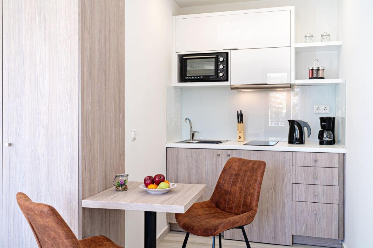 White&Gray Apartment Rethymno  ภายนอก รูปภาพ