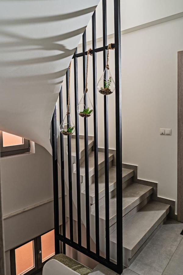 White&Gray Apartment Rethymno  ภายนอก รูปภาพ