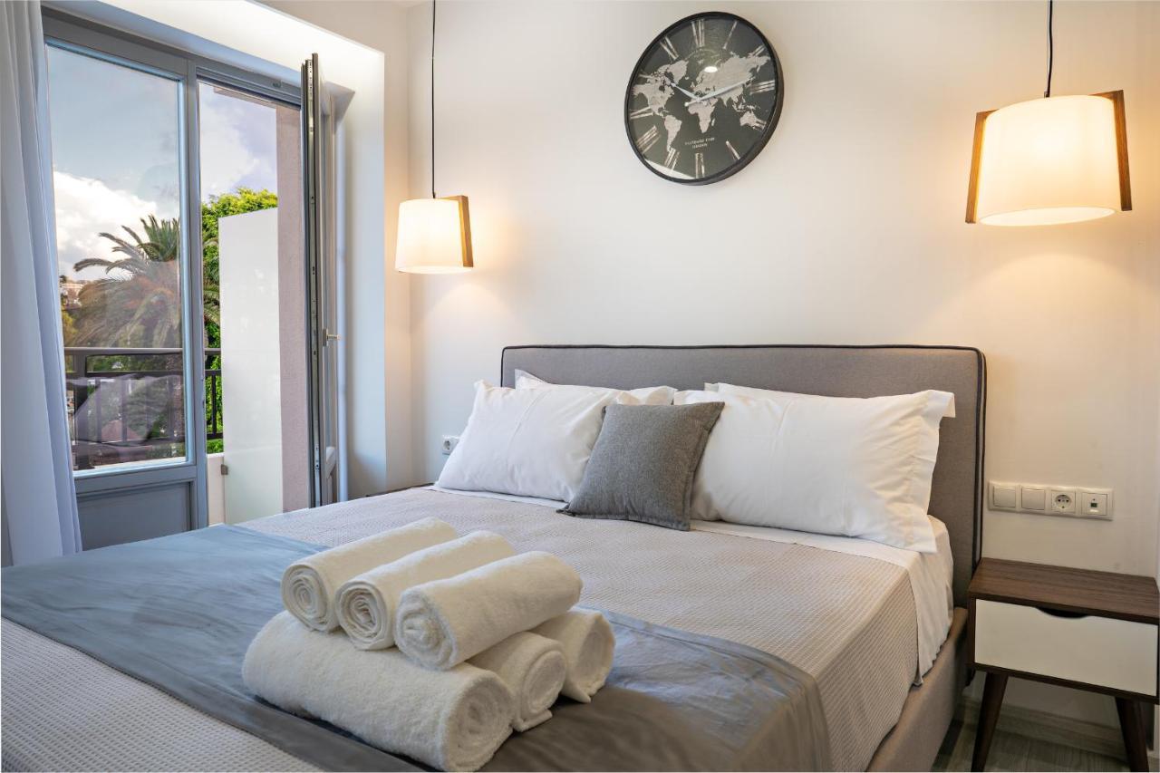 White&Gray Apartment Rethymno  ภายนอก รูปภาพ
