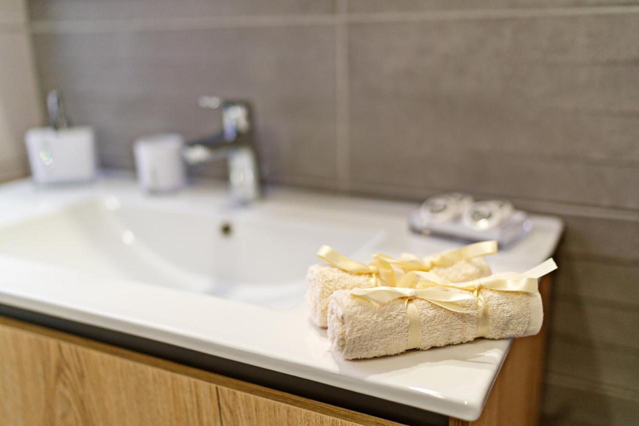 White&Gray Apartment Rethymno  ภายนอก รูปภาพ