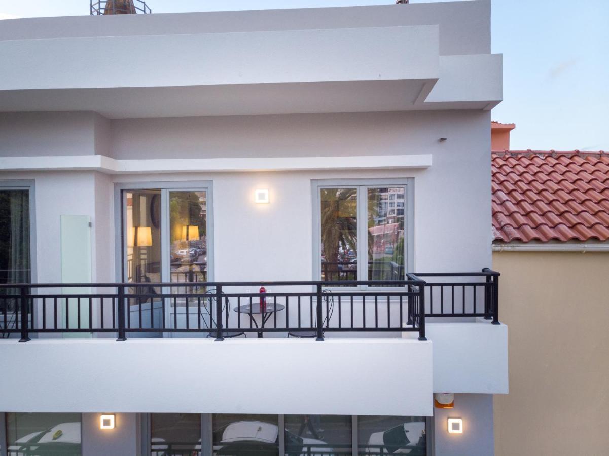 White&Gray Apartment Rethymno  ภายนอก รูปภาพ